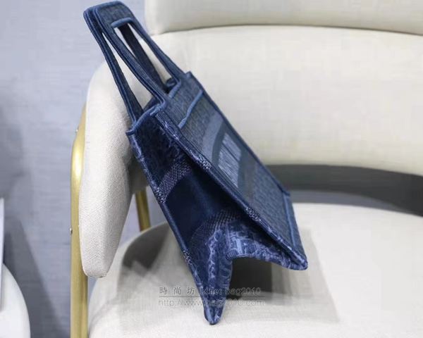 Dior包 迪奧復古凹造型刺繡小號手袋 Dior Mini Book tote手提包  Dyd1102